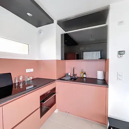 Appartement Elegant Avec Piscine A Calvi - Fr-1-719-37 Calvi (Corsica)